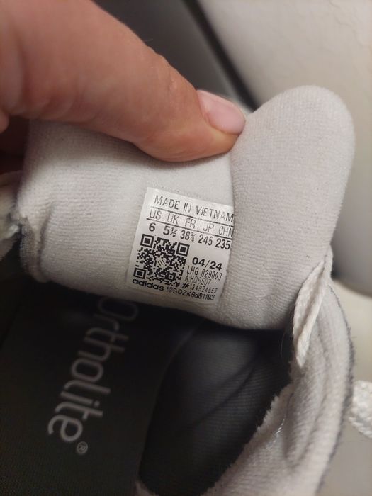 Кросівки кеди Adidas оригінал устілка 24,5см