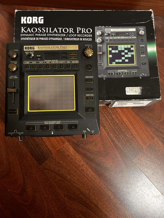 Gravador de loops e sintetizador