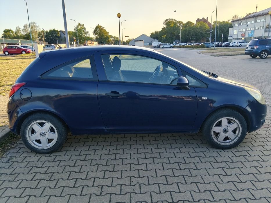 Opel Corsa D 2009r