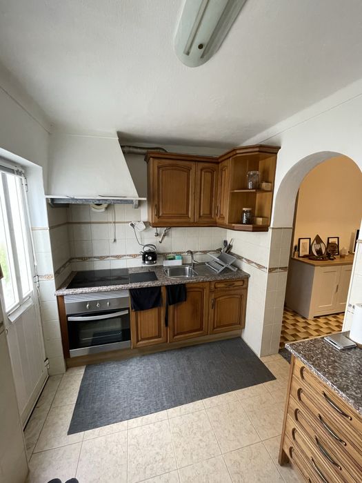 Quarto em frente a escola André Gouveia