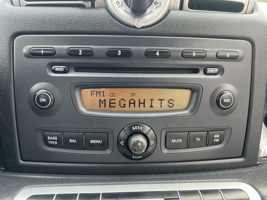 Radio smart fortwo 451