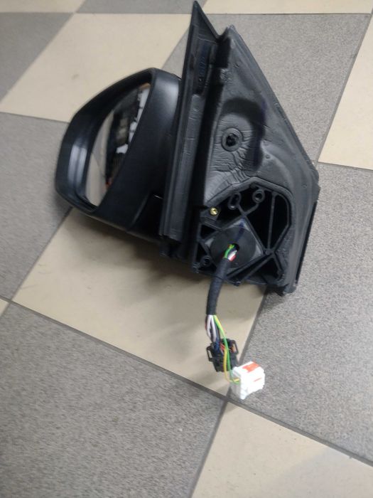 Lusterko lewe peugeot 3008