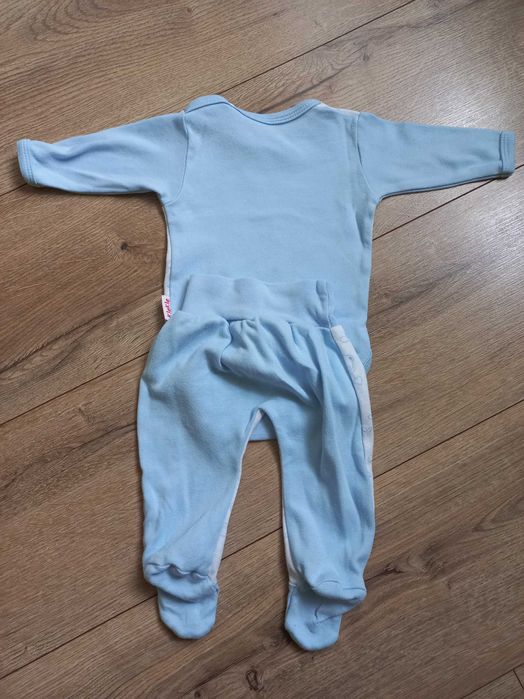 body i spodenki, komplet, roz. 56 jak nowe