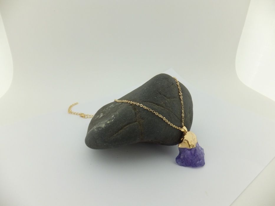 Fio com Pedra Natural - Pedra de Quartzo