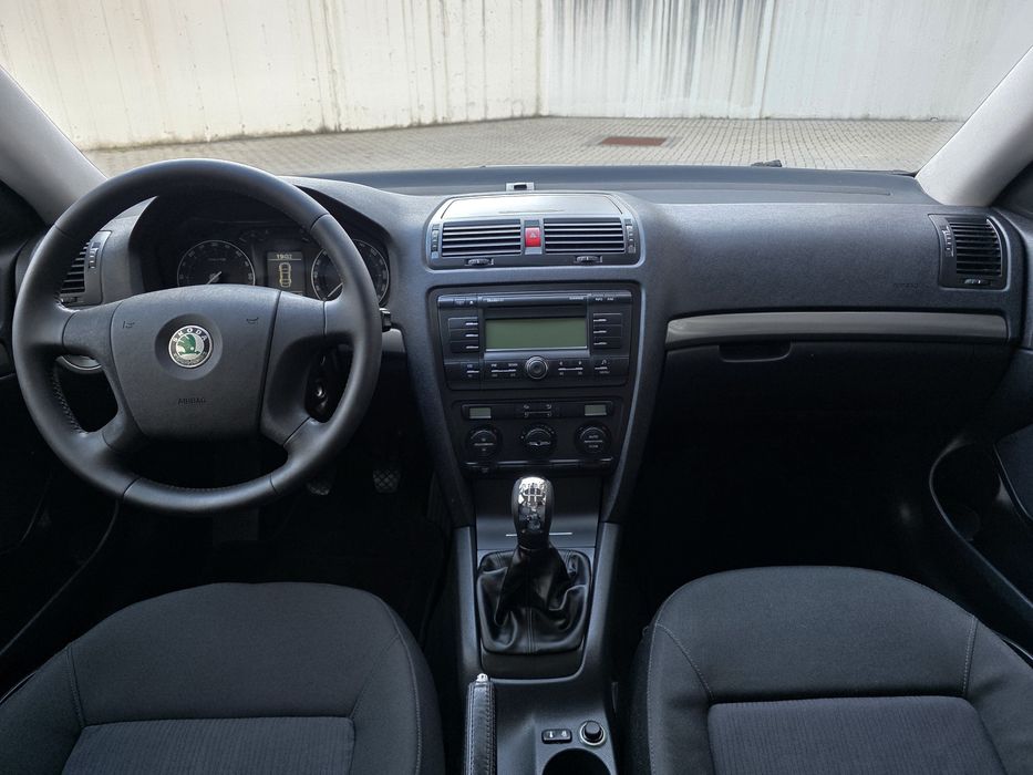 Carrinha SKODA Octavia Break SPORTLINE 1.9TDI 105CV  - Excepcional