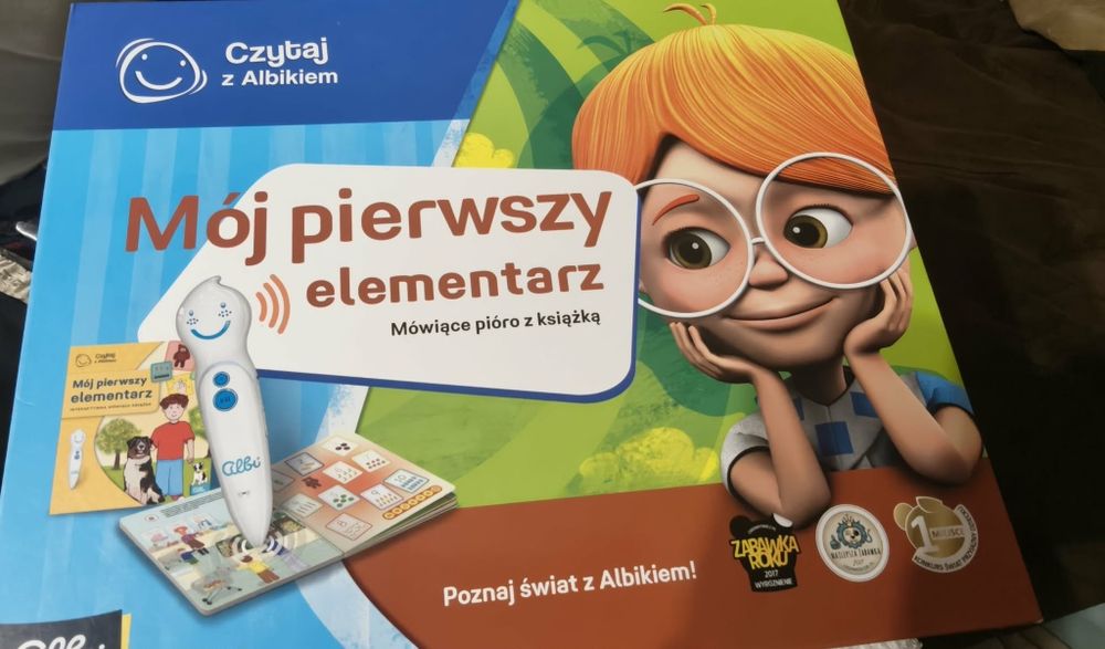 Albik mówiące pióro