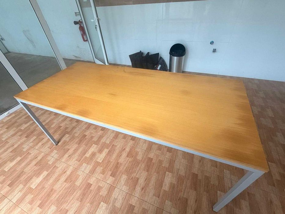 Mesa escritório ou outro