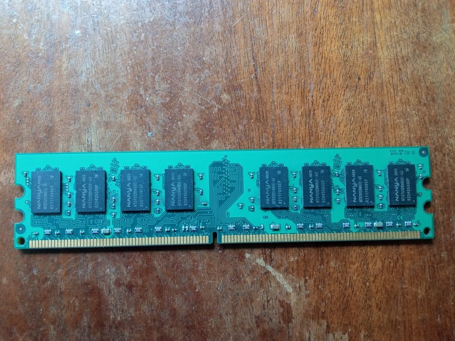 Оперативна пам'ять для ПК Kingston 2GB DDR2