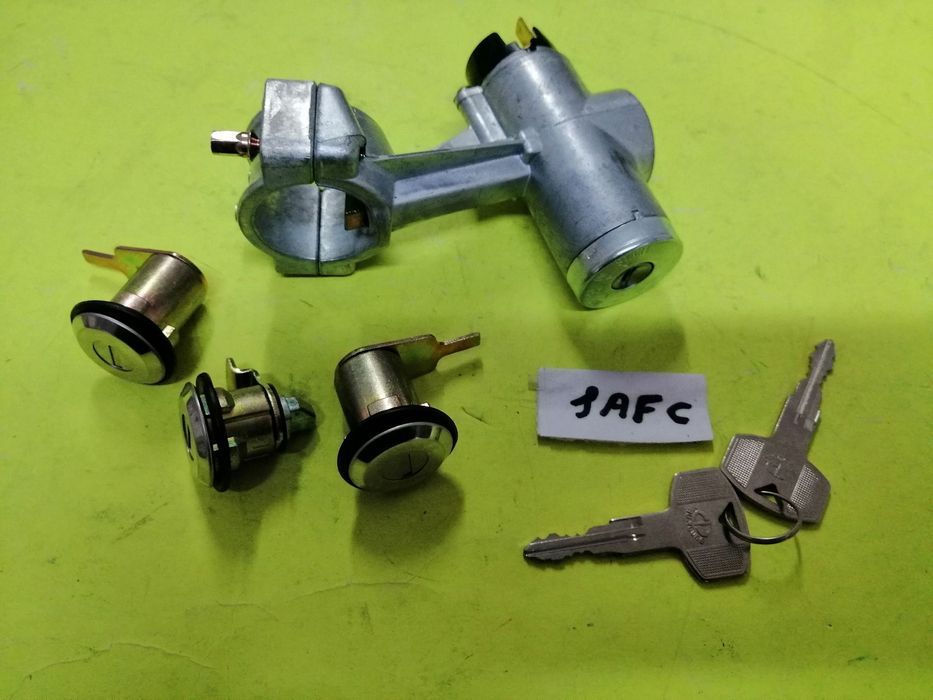 Kit canhões portas e ignição completo Datsun Pickup 720 NOVOS