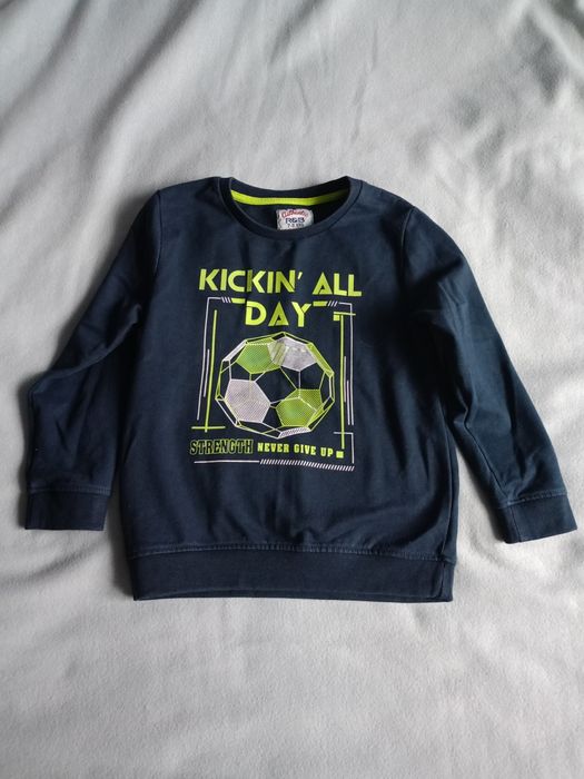 Sprzedam bluze chłopięca