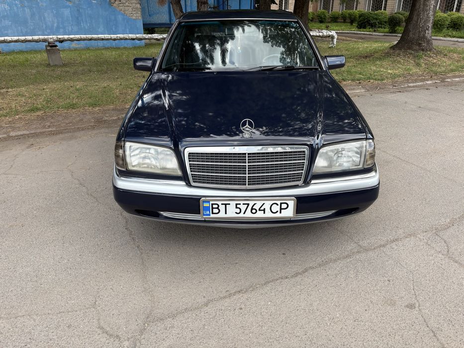 Mercedes- Benz W202