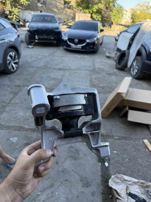 Крило,капот MAZDA CX-5 KF