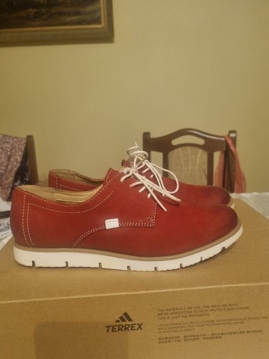 Buty skórzane lasocki 39