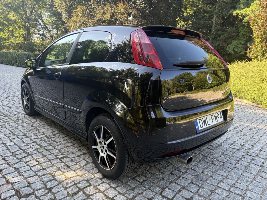 Fiat Grande Punto 1,4 16v 95km 2006r klima