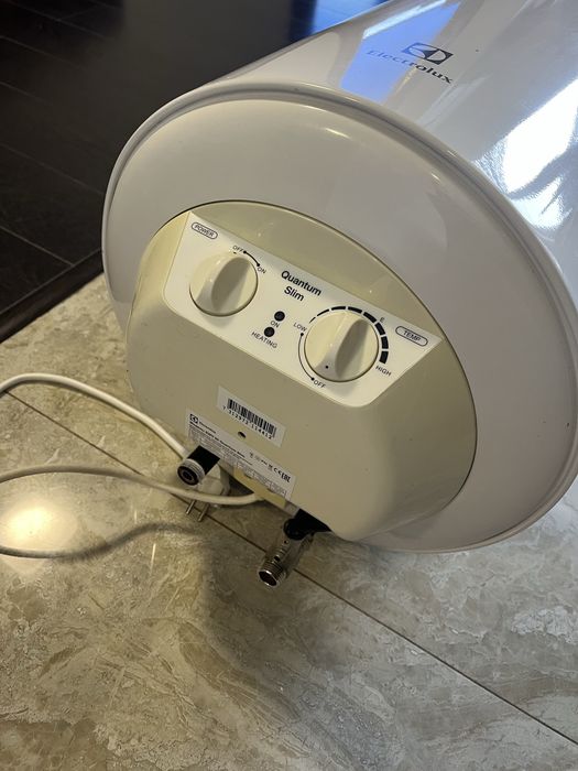 Бак пустий бойлер Electrolux EWH 80 Quantum Slim (80 літрів)