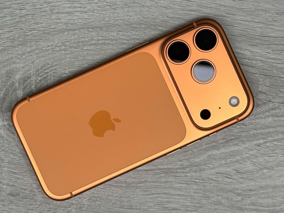 Apple iPhone 17 Pro - 512GB - Cosmic Orange Neverlock 100% 2 цикли №409
