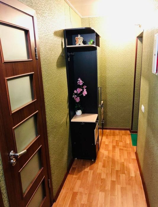 Здам погодинно,  подобово 1к. квартиру  просп. Героїв Харкова 202/2