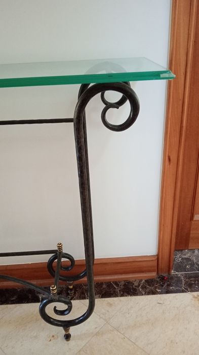 Consola Ferro e Vidro