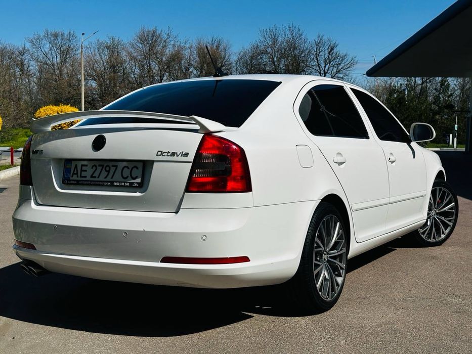 SKODA oktavia VRS 2012
