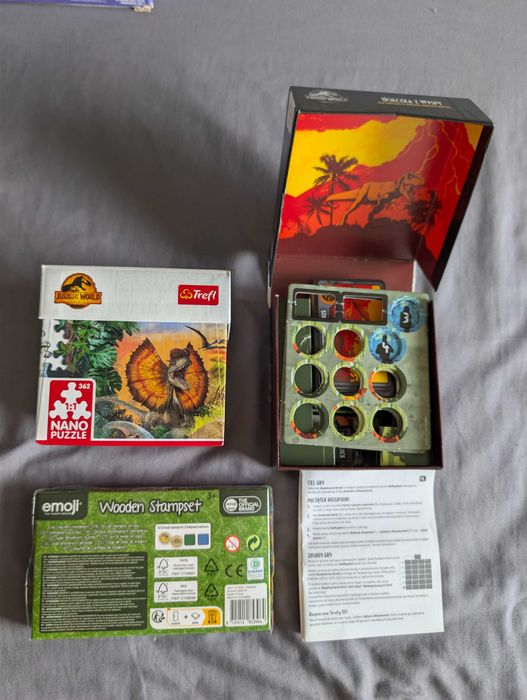 Gry, puzzle  dinozaury - zestaw 4 szt.