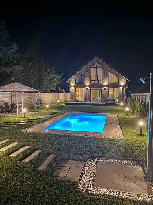 Сучасний будинок 160 м² від забудовника | паркомісця | власна ділянка!