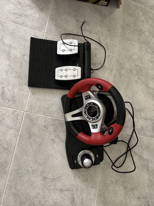 Logic3 Steering Wheel for PS2 and PC64284472251777120