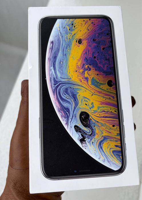 Apple iPhone Xs Silver 64GB
