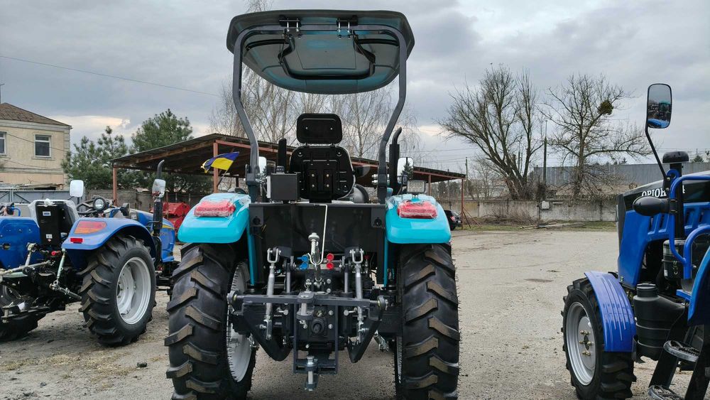 Трактор BULAT TE504R з дашком