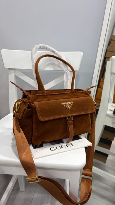 Сумка Prada замшева