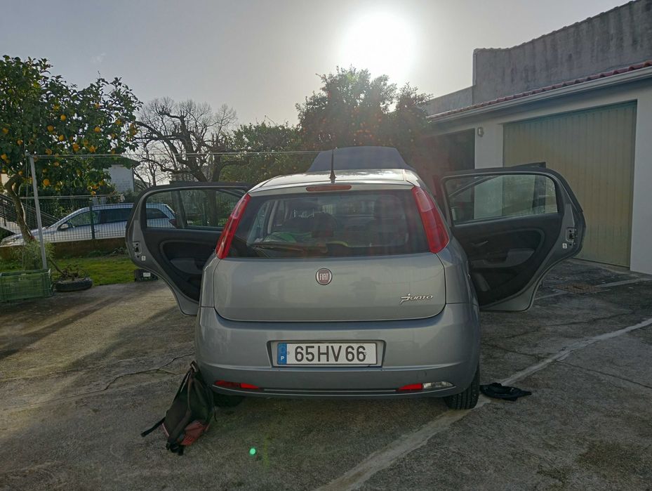 Fiat Grande Punto 1.2 Gasolina | 2009 | 5 portas | Ar Condicionado