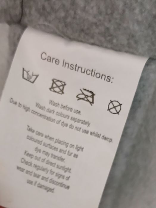 Нова зимова курточка PERFEKT PUWS з капюшоном на собаку .див.всі фото