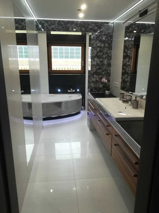 Układanie płytek, remonty, wykończenia,łazienki, kuchnie,tarasy,schody