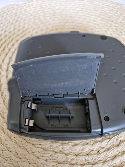 CD walkman sony D-E200