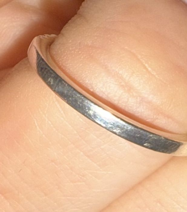 Pandora red heart ring