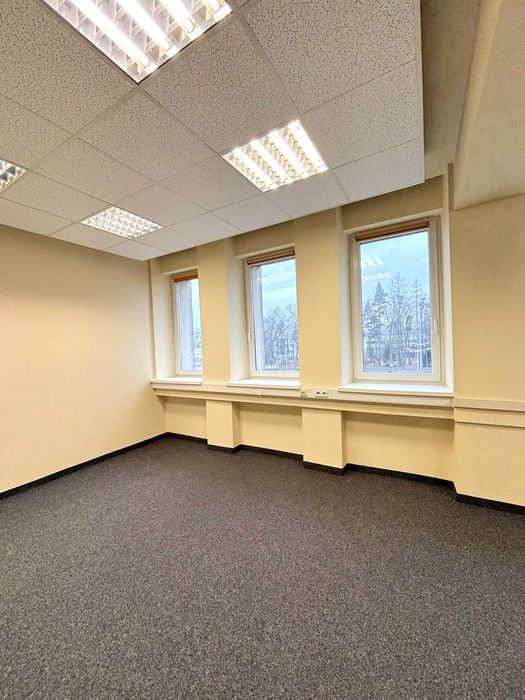 Wynajmę biuro 27,90 m2 Andrychów