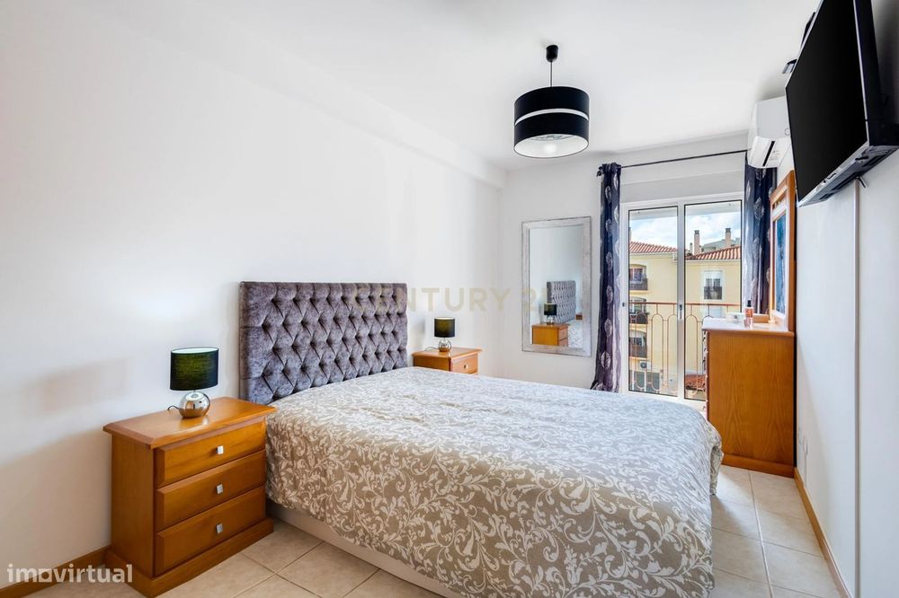 Apartamento T4 em Portimão