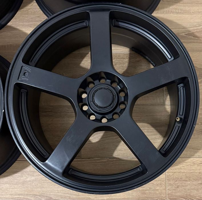 Felgi aluminiowe 18” R18 różnoszerokie 5x112 5x114,3 ET35