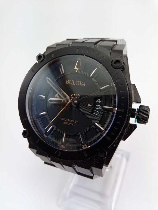 Bulova Precisionist 98B295 лимитка Grammy 262 кГц, гнутый сапфир 300м