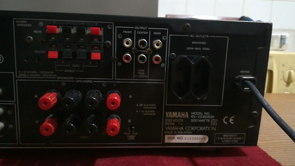 YAMAHA Amplificador A/V Receiver RX-V590RDS
