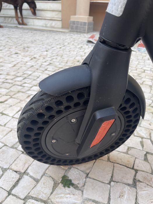 Trotinete Elétrica UrbanGlide Ride 85 com suspensão