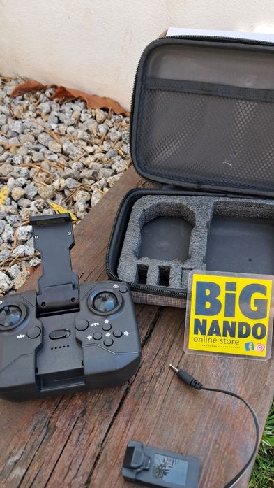 4K Camera Drone + Battery + Case (New)
Dr64550728823297123