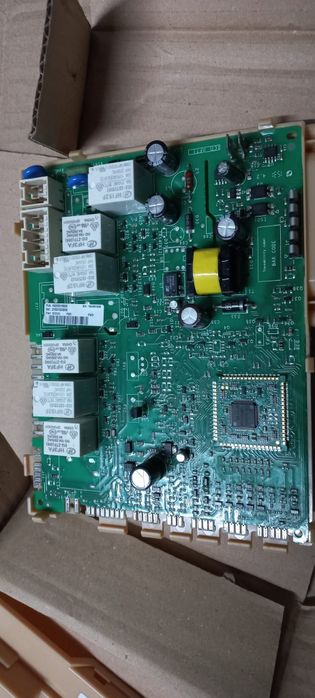 Placa para máquina de secar Indesit