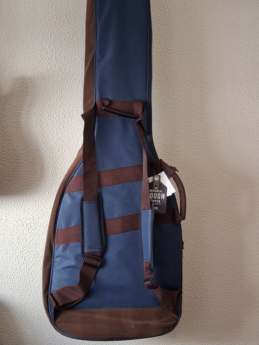 Baixo 4 cordas  Ibanez SR300E SVM