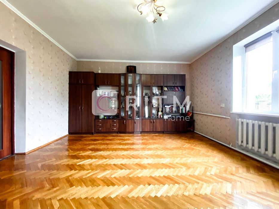 Продаж будинку з усіма зручностями в районі вул. Львівської