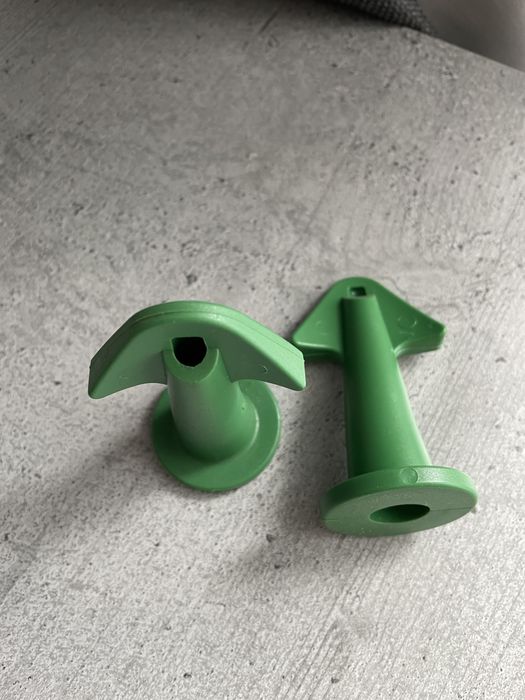 Насадка на наконечник силикона, акрила, клея. Для герметизации углов