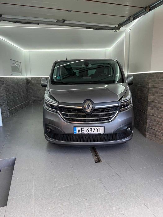Renault Trafic 2019 2.0dCi Long 9 osobowy Navi Full Led Kamera Cofania