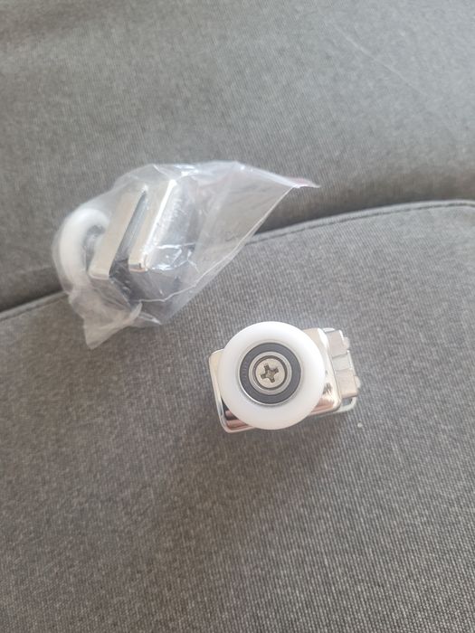 Rolki do kabiny prysznicowej