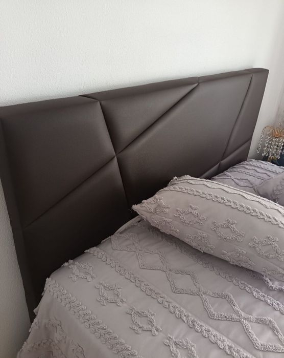 Cama completa com arrumação