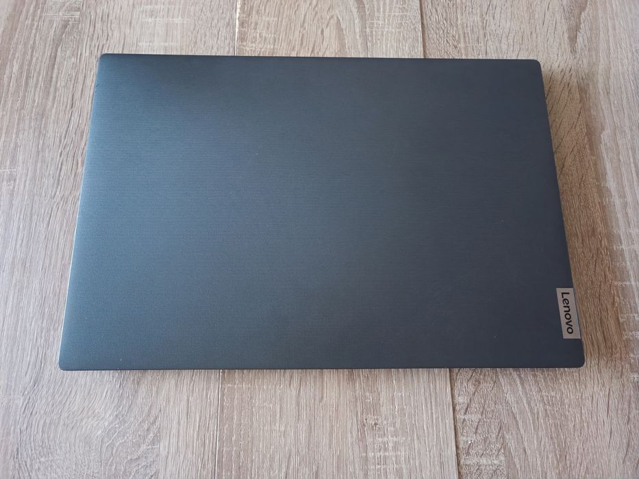 Ноутбук Lenovo ideapad 3 15iml05