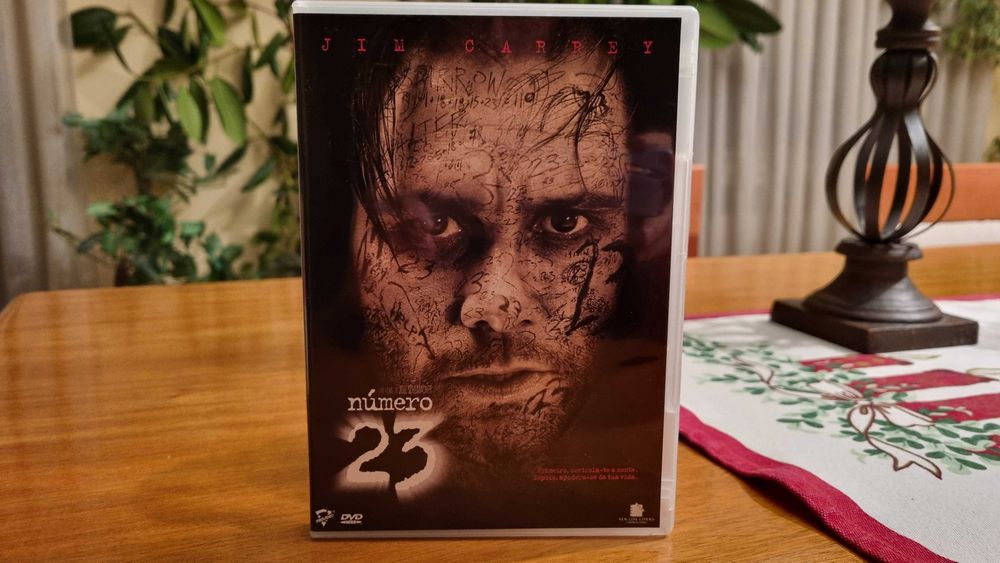 Vendo DVD Filme de Suspense "NÚMERO 23" (com Jim Carrey) !